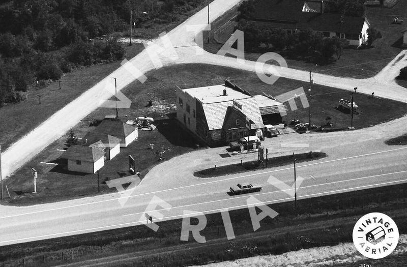 Grants Modern Tourist Cabins - 1992 Aerial View